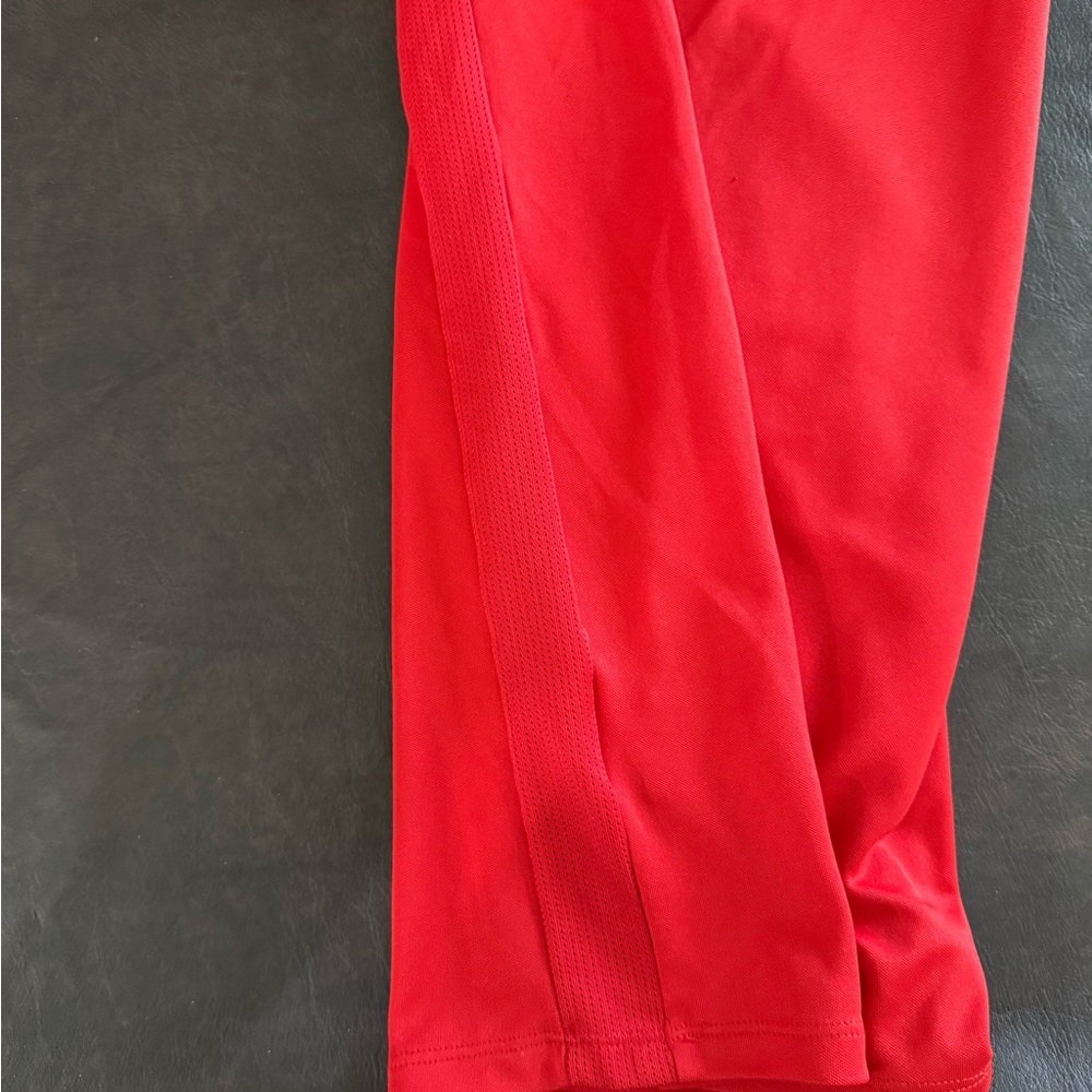 Nike Red Dri-FIT Performance Top - Picture 4 of 4